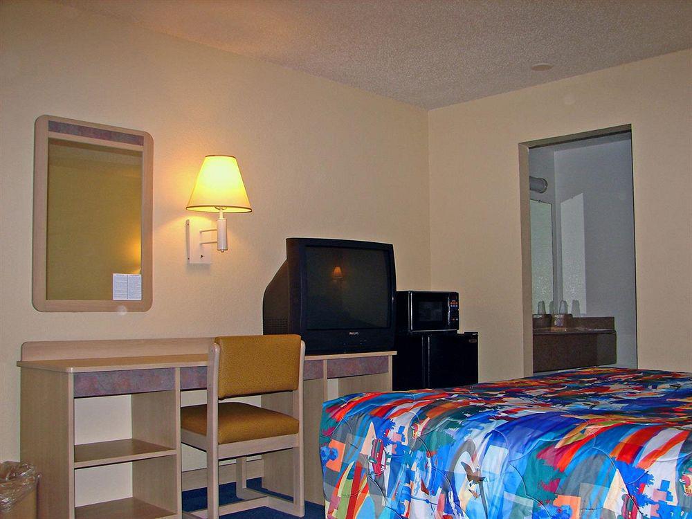 Motel 6-Lancaster, TX - DeSoto - Lancaster Eksteriør billede