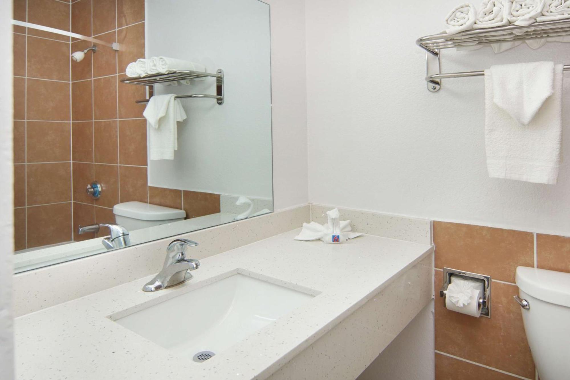 Motel 6-Lancaster, TX - DeSoto - Lancaster Eksteriør billede